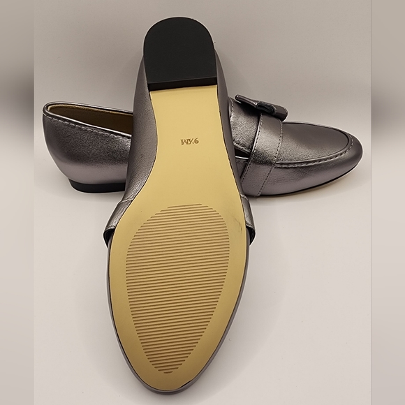 Talbots Ryan Knot Gunmetal Silver Flats Loafers size 9.5 NWOB leater upper - Picture 10 of 11